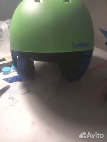 Горнолыжный шлем