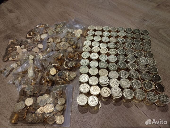 Копии золотых монет