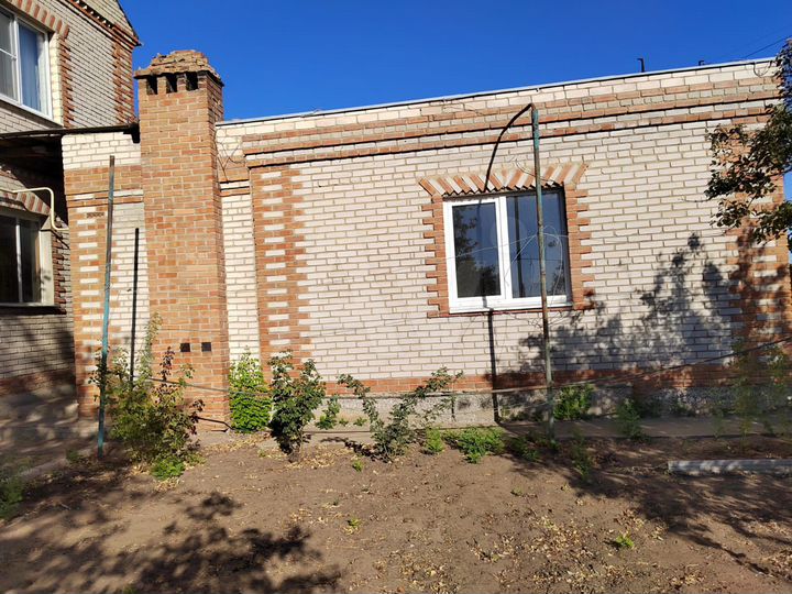 Дом 250 м² на участке 12 сот.