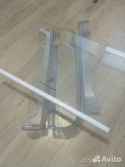 Полки навесные дверные для холодильника Индезит