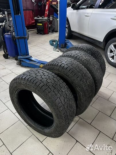 Pirelli Scorpion All Terrain Plus 275/55 R20