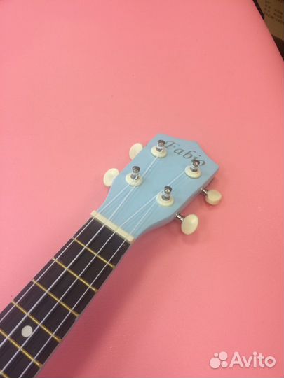 Укулеле сопрано 4 струны Fabio XU21-11 Disney нова