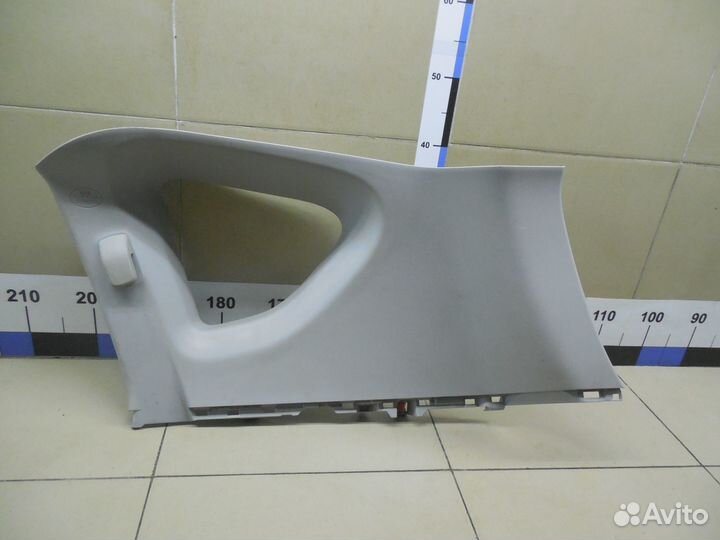 Обшивка багажника RAV 4 2013