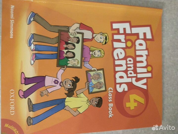 Family and friends 4 Class book