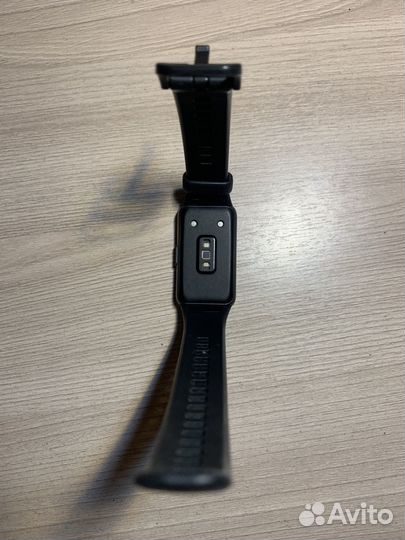 Часы huawei Band 6