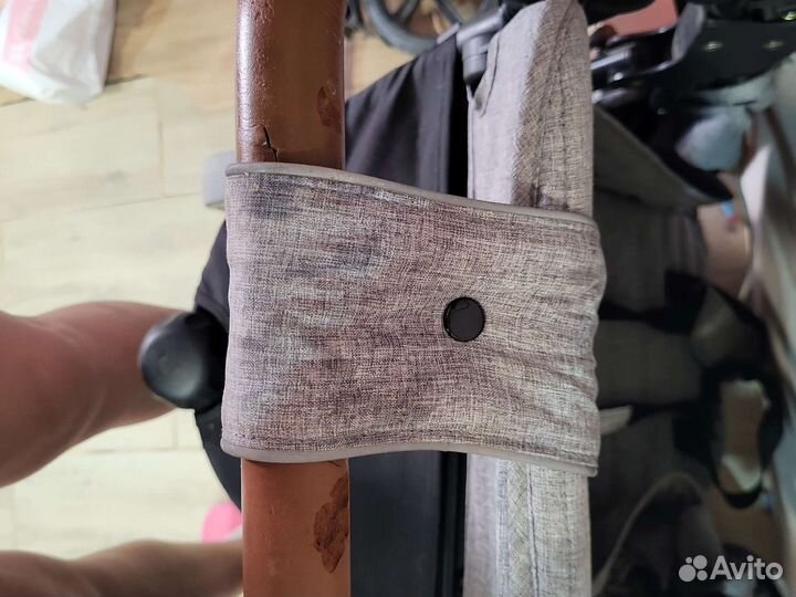 Прогулочная коляска для двойни и погодок