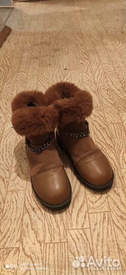 Зимние теплые угги 36 размер