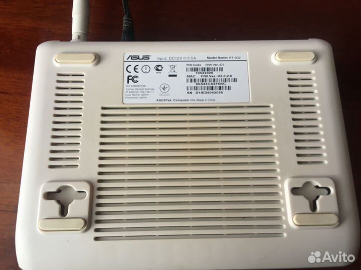 2 Роутера Asus RT-G32 и D-Link DIR-320 (Лот)