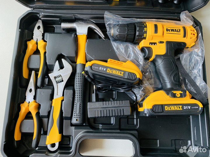 Шуруповерт dewalt 21V+большой набор
