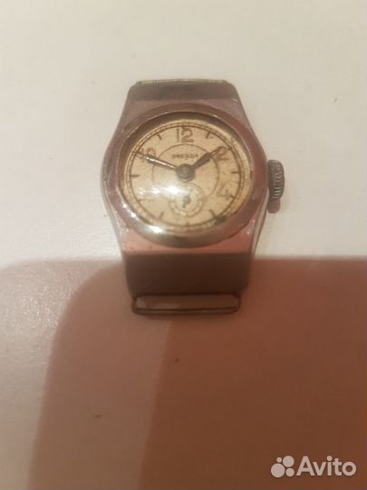 Часы механические 