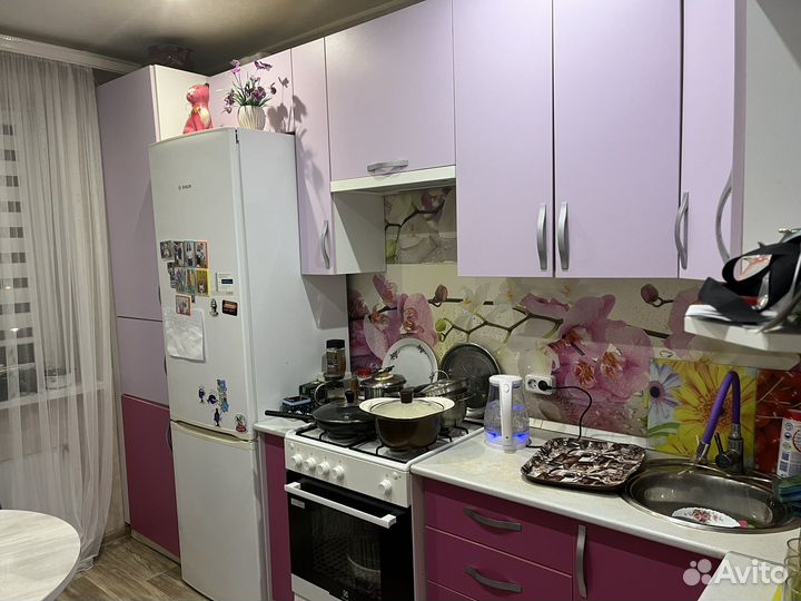 Кухонные гарнитуры угловые бу