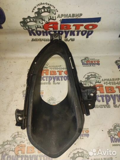 Рамка противотуманной фары передняя левая Киа