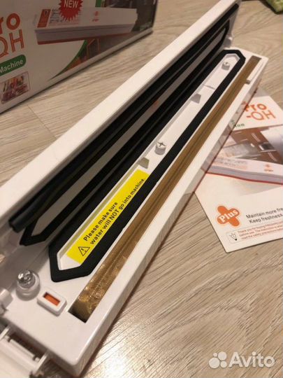 Вакуумный упаковщик + пакеты -новый, гарантия