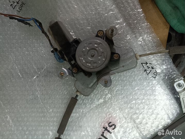 Стеклоподъёмник передний Chevrolet Lacetti