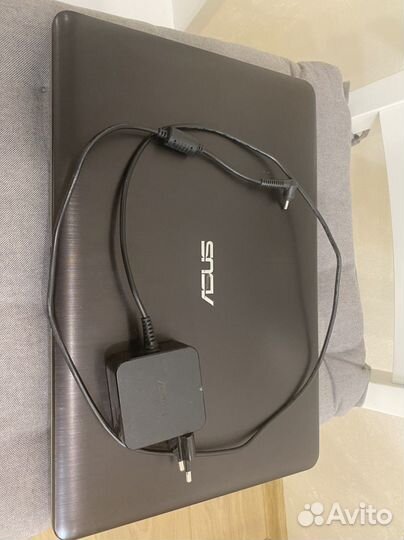 Ноутбук asus X541SC