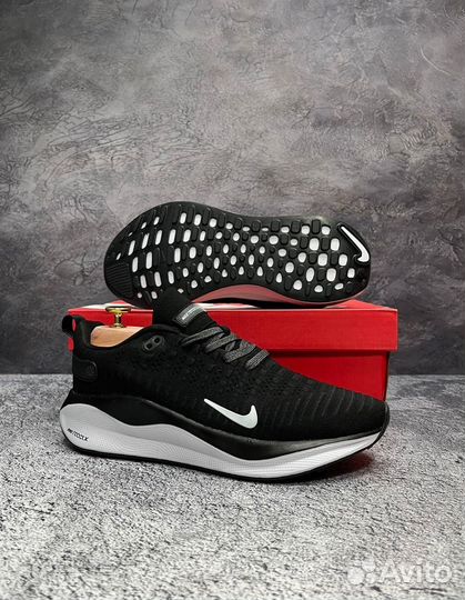 Кроссовки nike air zoom