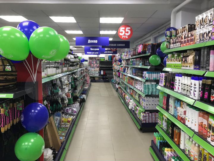 Торговое помещение, 425 м²