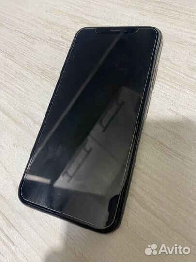 iPhone Xs, 64 ГБ