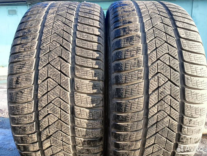 Pirelli Winter Sottozero 3 275/35 R19