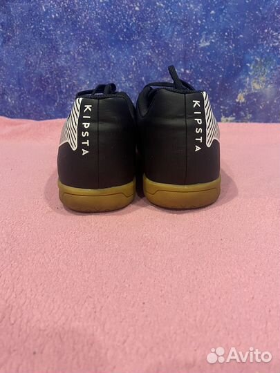 Футзалки kipsta