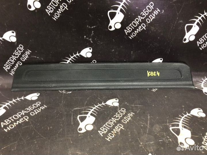 Накладка порога передняя правая Kia Soul 1.6 G4FD