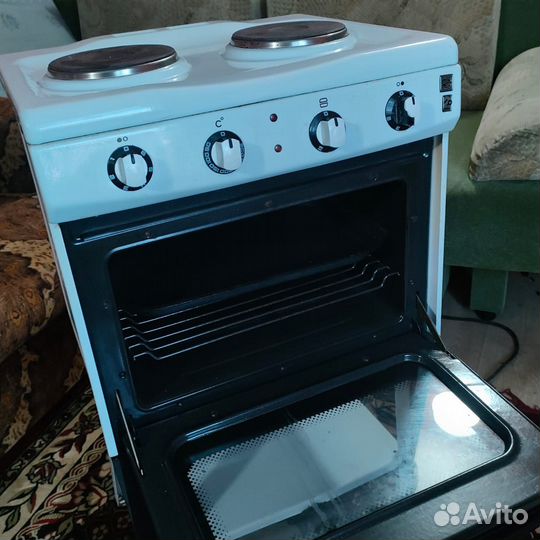 Плита с духовкой