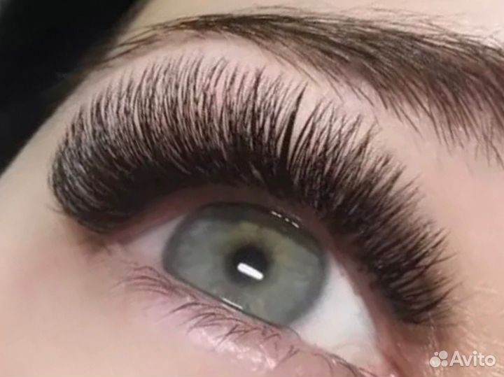 Наращивание ресницы