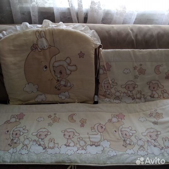 Бортики в кроватку