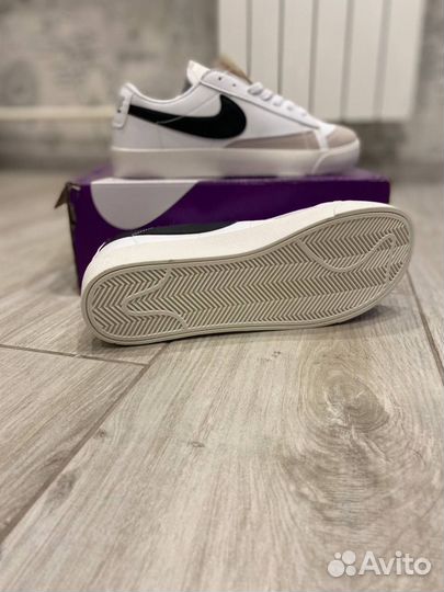 Кроссовки nike blazer mid