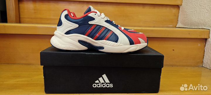 Кроссовки Adidas 38 размер оригинал