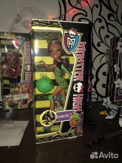 Кукла клодин вульф на роликах