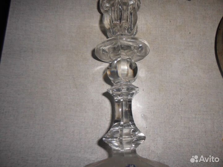 Подсвечник, шкатулка и сувениры