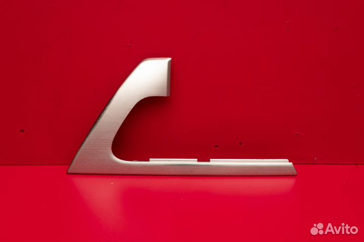 Накладка ручки двери передняя левая Toyota Land