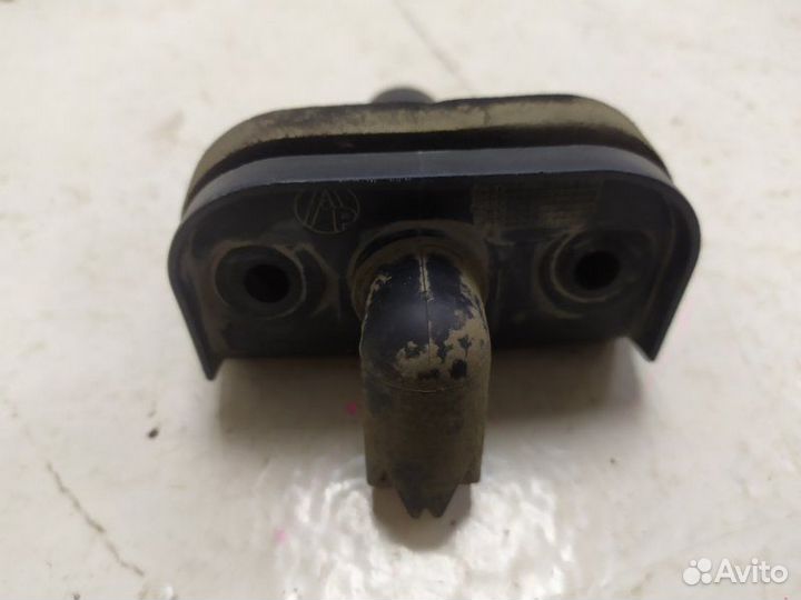 Кронштейн Opel Astra H Z16XER 2007