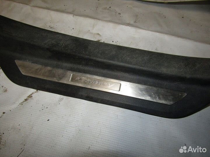 Накладка порога (внутренняя) Camry XV40 2006-2011