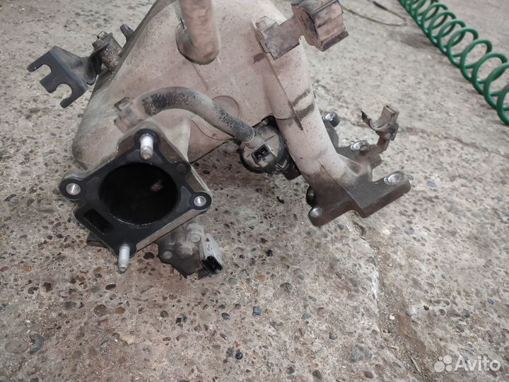 Впускной коллектор Hyundai Tucson JM