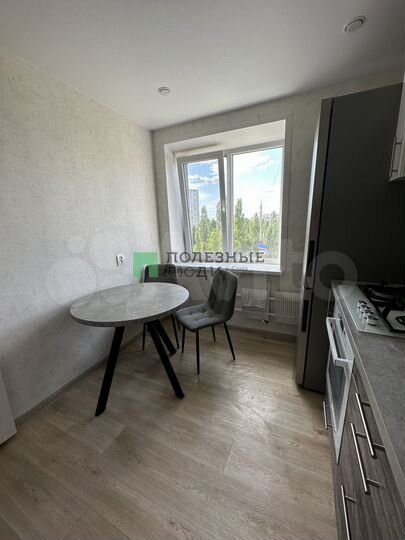 2-к. квартира, 40 м², 3/9 эт.