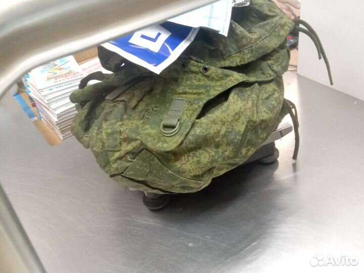 Каска шлем 6б7-1м 1размера без чехла и есть 2разме