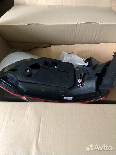 Фонарь задний левый mersedes benz (A2129066601)