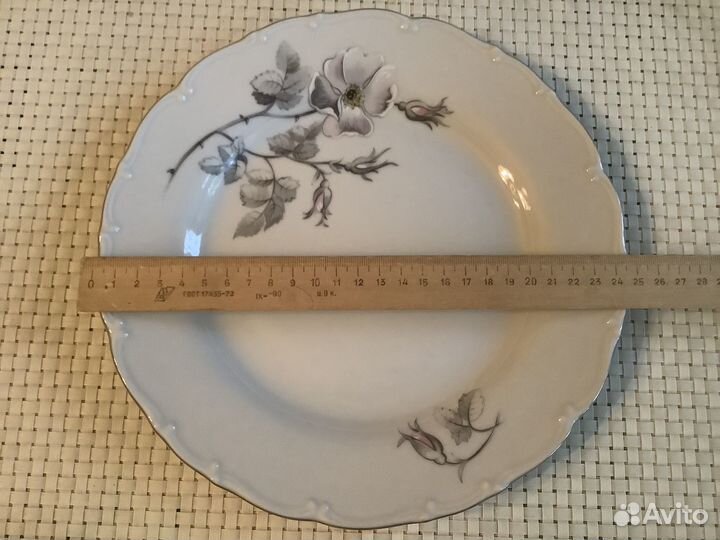 Новые тарелки. Чехия времён СССР