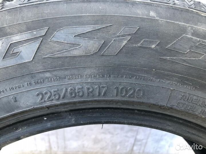 Toyo Observe GSi-5 225/65 R17