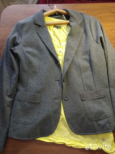 Фирменная одежда пакетом р 48-50