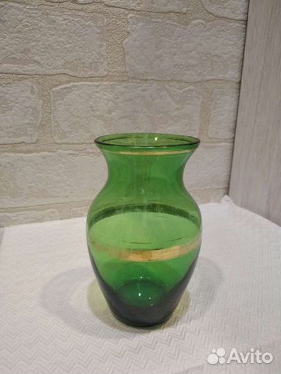 Тарелки, вазочка