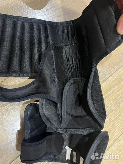 Налокотники хоккейные взрослые sr l