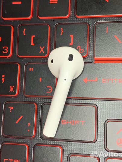 Наушник Airpods 1 левый оригинал
