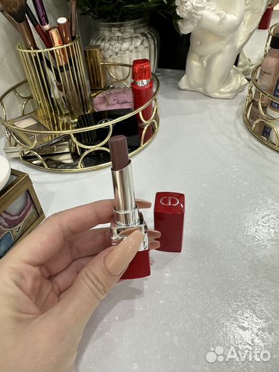 Christian dior помада