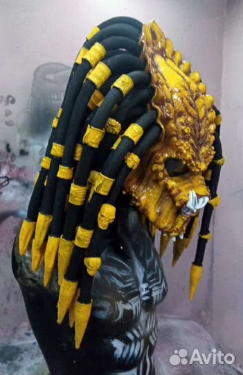 Мотошлем хищника predator