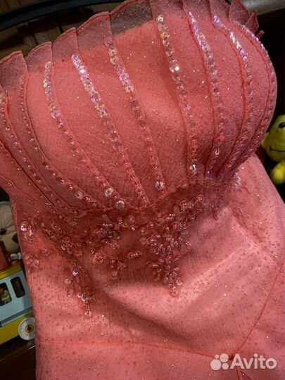 Платье в пол