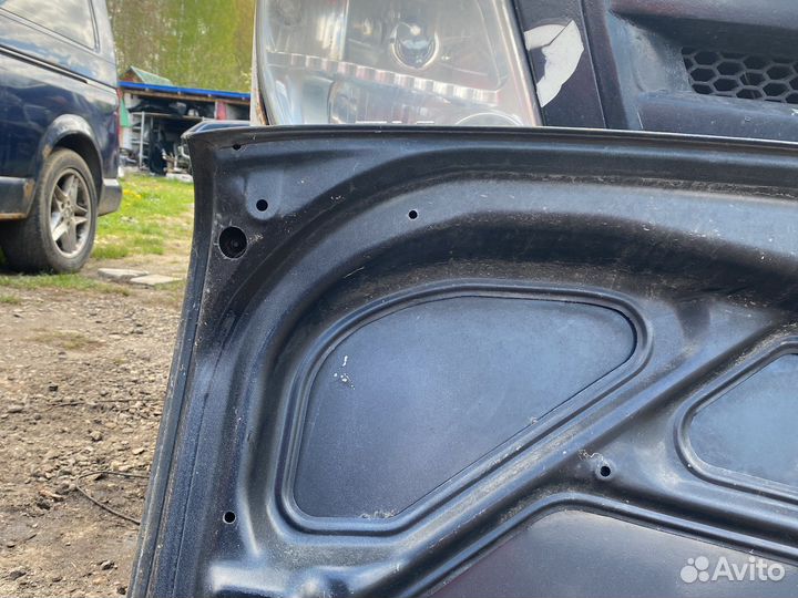 Toyota Sprinter Trueno крышка багажника