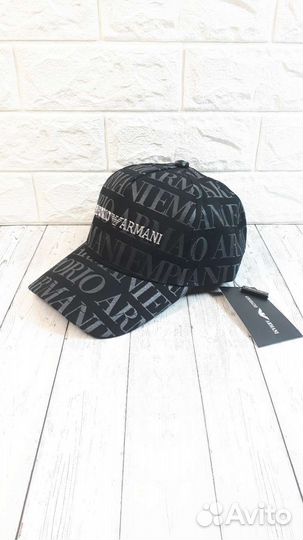 Кепка armani